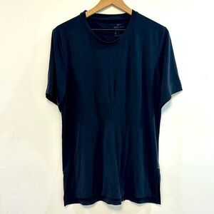 NIKE dri-fit black short sleeve t-shirt